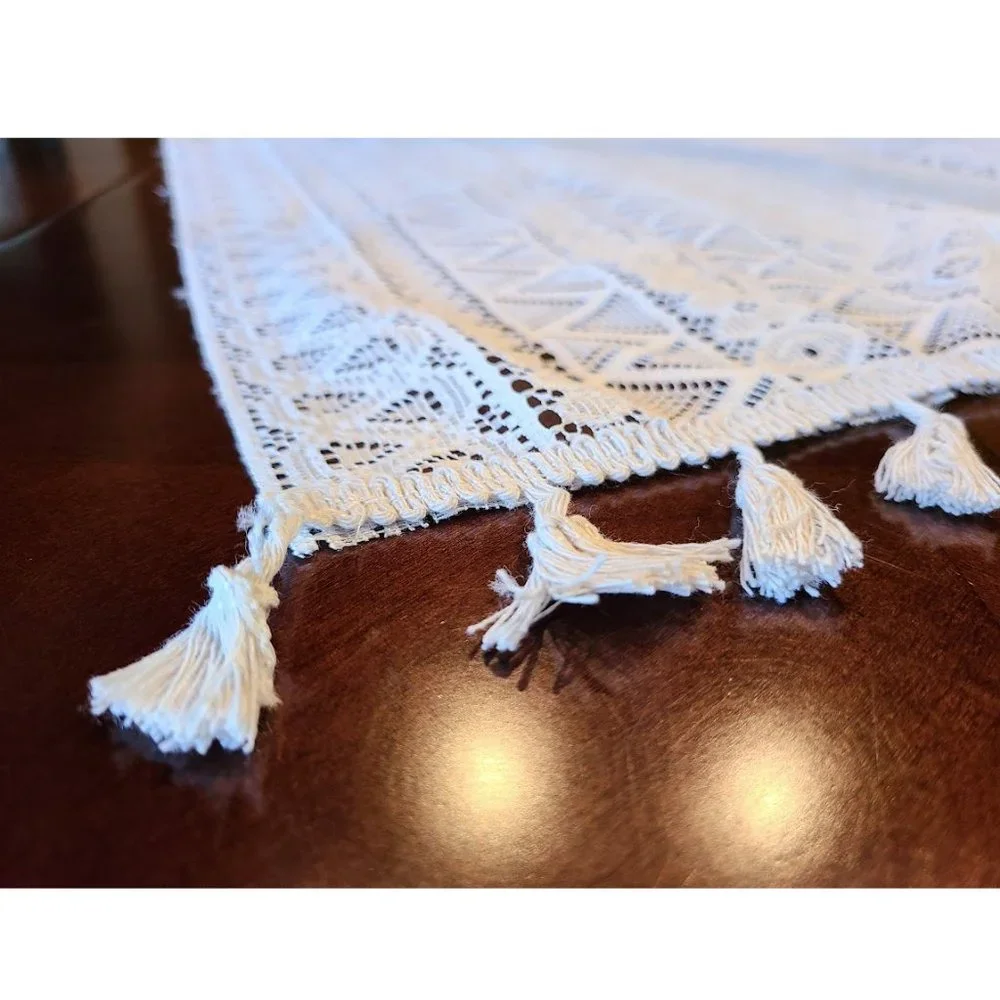Crocheted Boho Table Runner Bohemian Cottage Farmhouse Decor Decorative Cloth - Picture 7 of 9